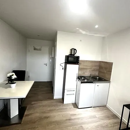 Stay - Zeppelin Apartment *